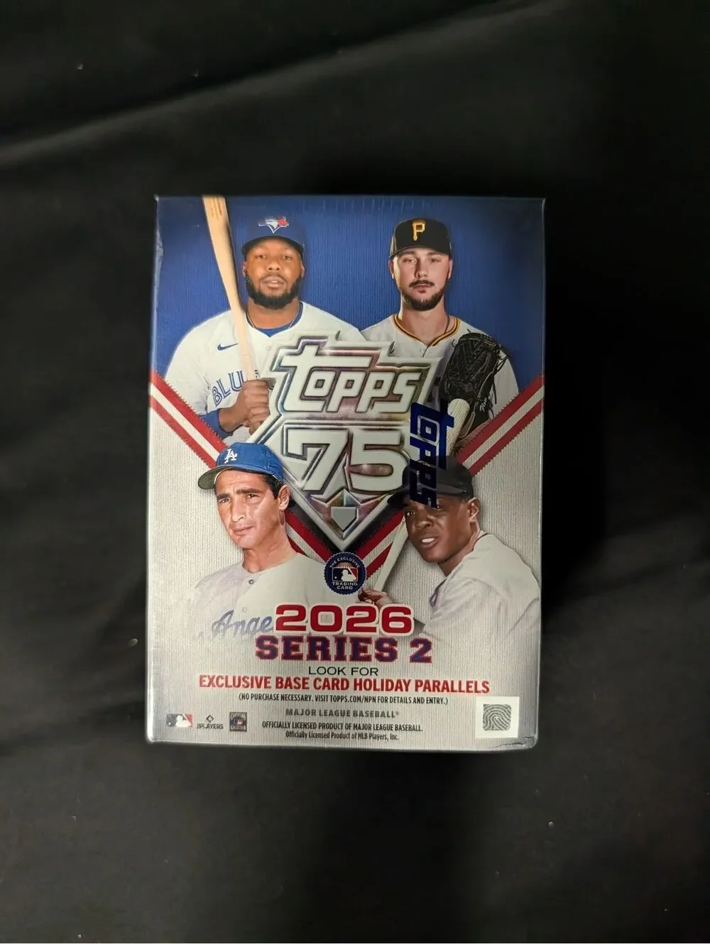 Topps 2026 Series 2 Baseball Card Box - Exclusive Base Card Holiday Parallels
